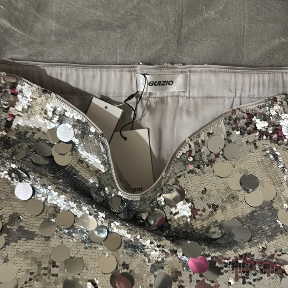 Danielle Guizio Skirt - Picture 2 of 5